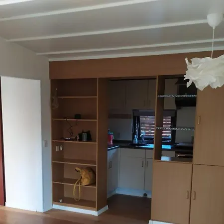 Casa Moderna Com Piscina E Jardim Em アルブフェイラ